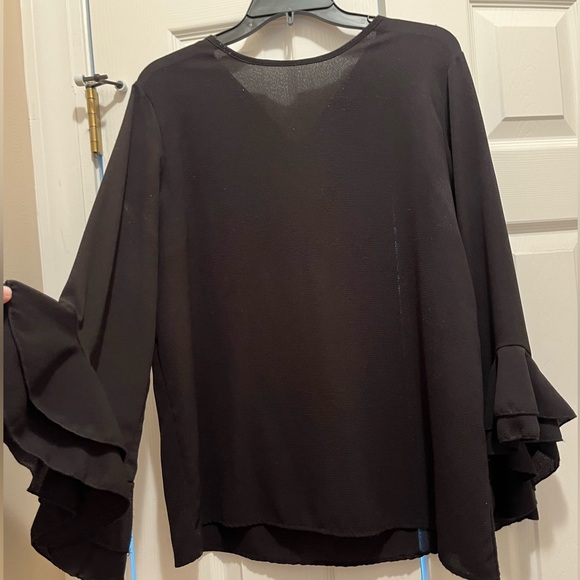 Black Longsleeve bell/ruffle sleeve blouse, size large. - Picture 1 of 4